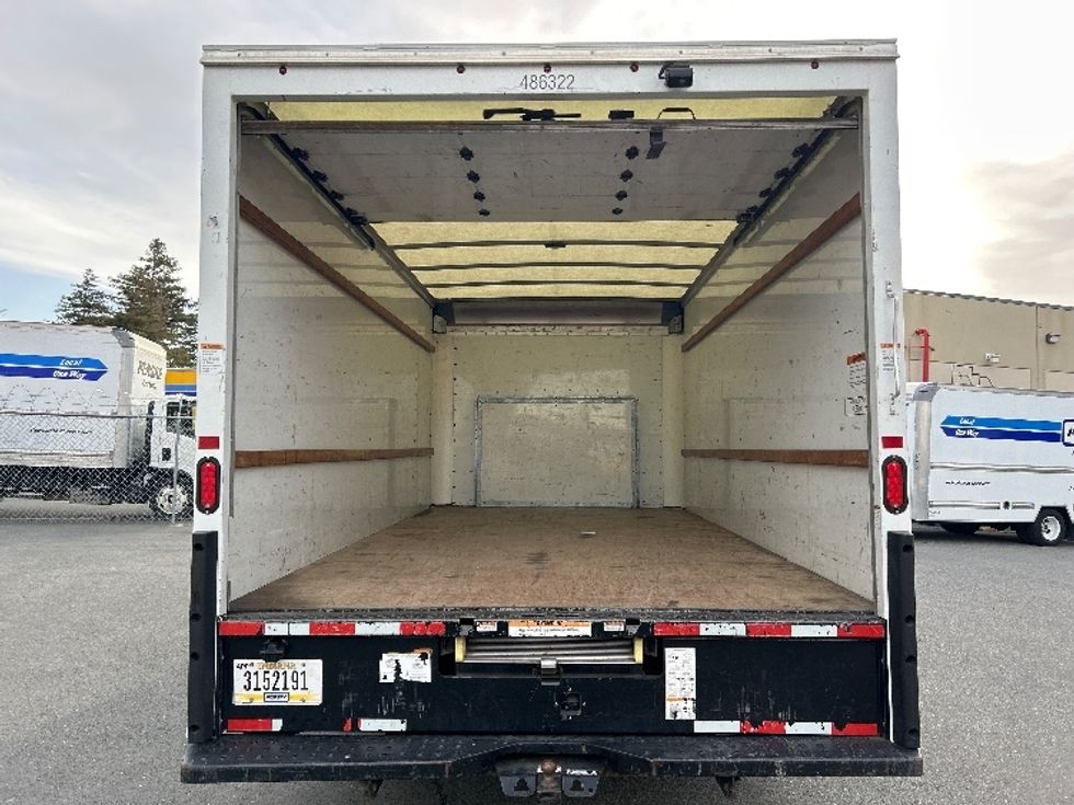 Light Duty Box Truck-Light and Medium Duty Trucks-Ford-2022-E350-Sun Valley-CA-80,295\n\t\tmiles-$ 34,500 - Image 8