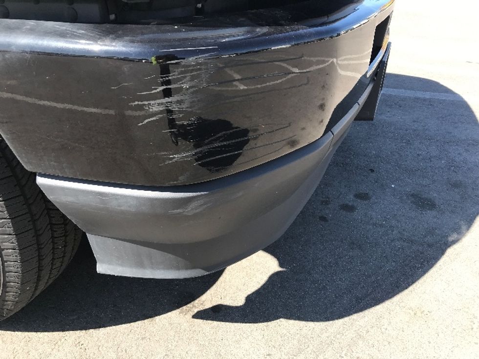 Light Duty Box Truck-Light and Medium Duty Trucks-Ford-2022-E350-Sun Valley-CA-88,444\n\t\tmiles-$ 33,750 - Image 25