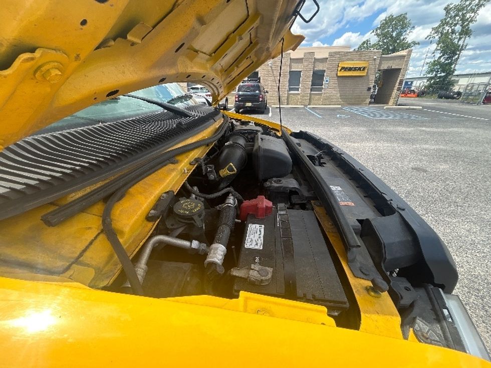Light Duty Box Truck-Light and Medium Duty Trucks-Ford-2022-E350-Swedesboro-NJ-116,706\n\t\tmiles-$ 24,500 - Image 22