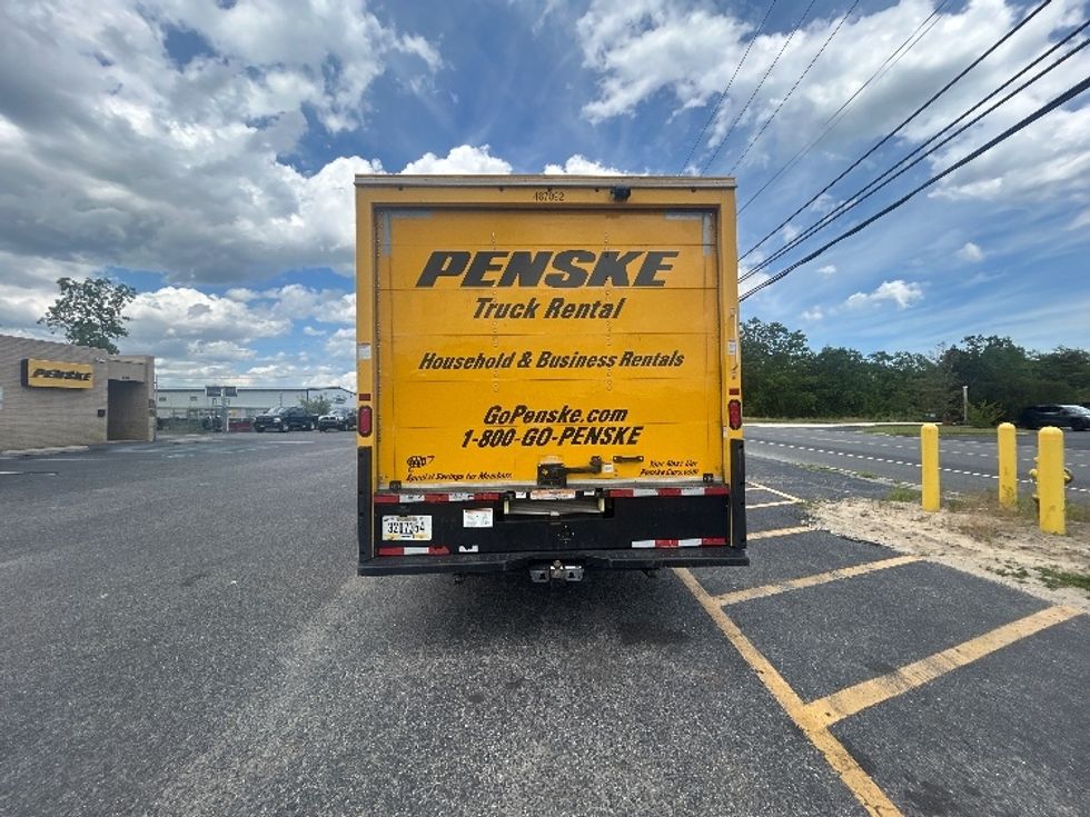 Light Duty Box Truck-Light and Medium Duty Trucks-Ford-2022-E350-Swedesboro-NJ-116,706\n\t\tmiles-$ 24,500 - Image 7