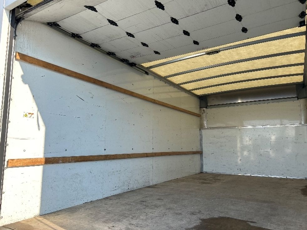 Light Duty Box Truck-Light and Medium Duty Trucks-Ford-2022-E350-Swedesboro-NJ-66,502\n\t\tmiles-$ 39,250 - Image 11