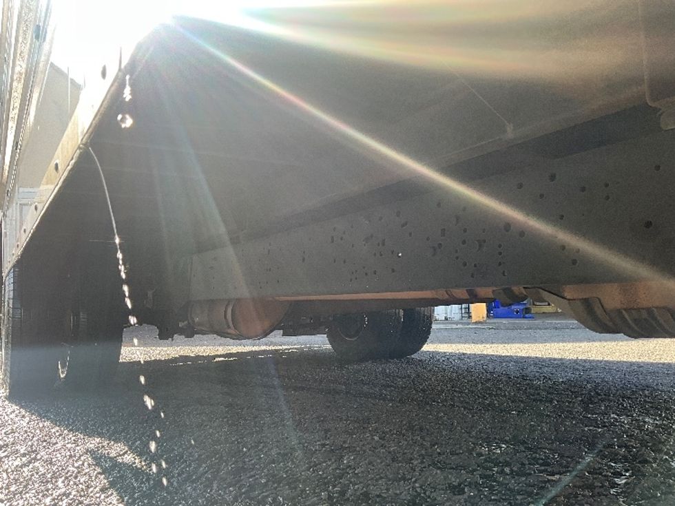 Light Duty Box Truck-Light and Medium Duty Trucks-Ford-2022-E350-Tacoma-WA-107,560\n\t\tmiles-$ 30,250 - Image 14