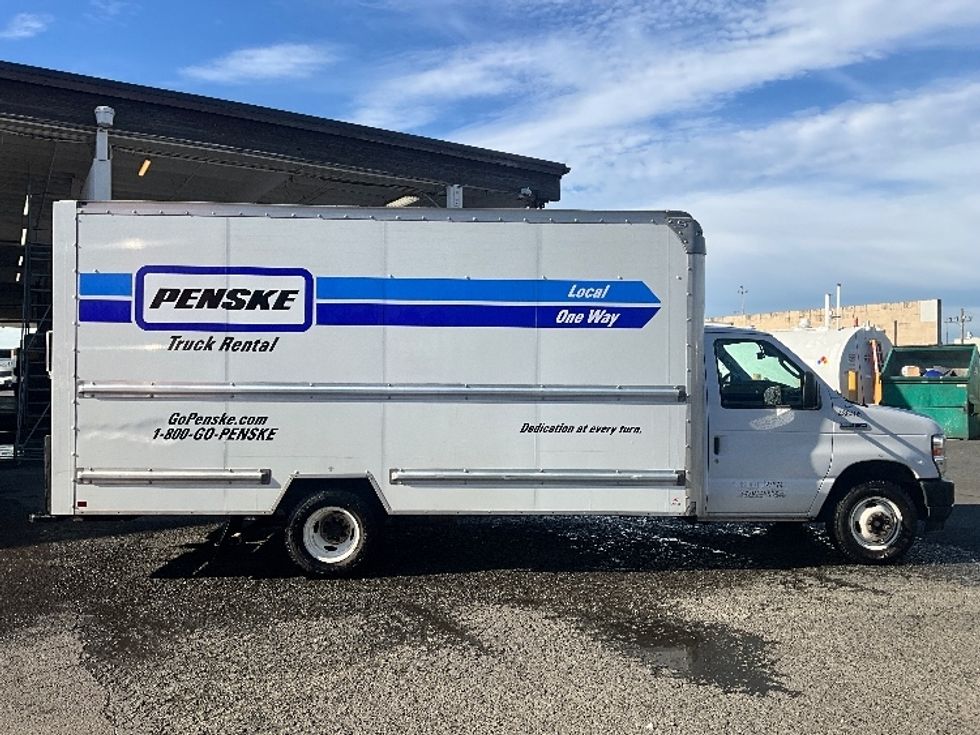 Light Duty Box Truck-Light and Medium Duty Trucks-Ford-2022-E350-Tacoma-WA-107,560\n\t\tmiles-$ 30,250 - Image 15