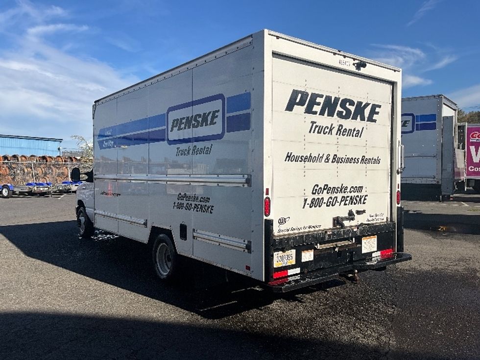 Light Duty Box Truck-Light and Medium Duty Trucks-Ford-2022-E350-Tacoma-WA-107,560\n\t\tmiles-$ 30,250 - Image 6