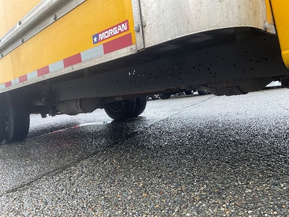 Light Duty Box Truck-Light and Medium Duty Trucks-Ford-2022-E350-Tacoma-WA-113,525\n\t\tmiles-$ 26,250 - Image 14