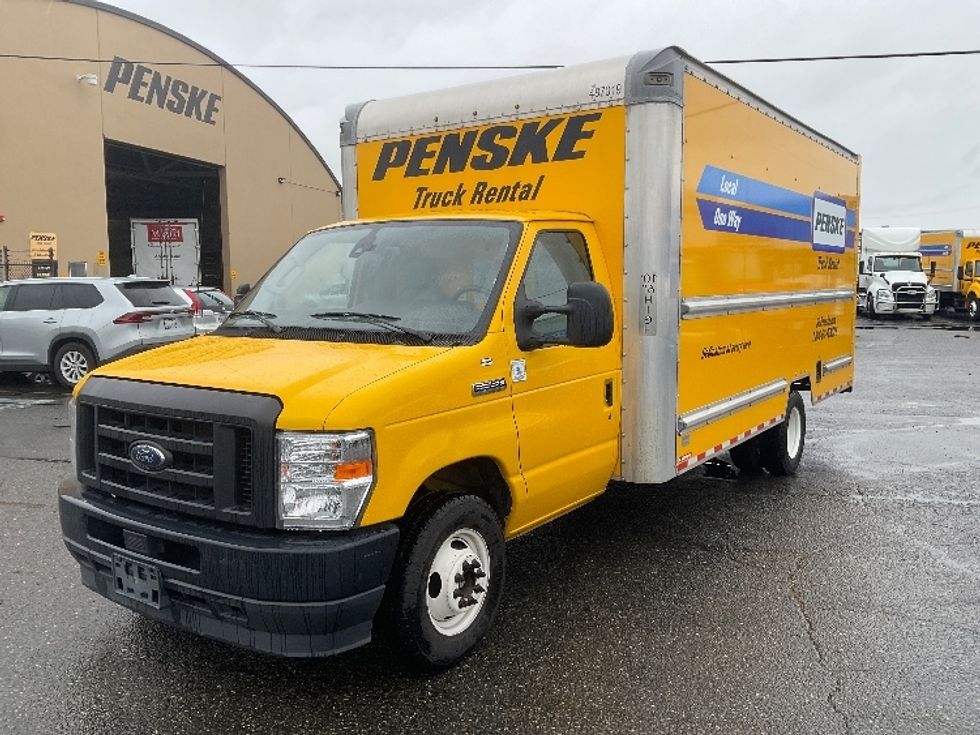 Light Duty Box Truck-Light and Medium Duty Trucks-Ford-2022-E350-Tacoma-WA-113,525\n\t\tmiles-$ 26,250 - Image 3