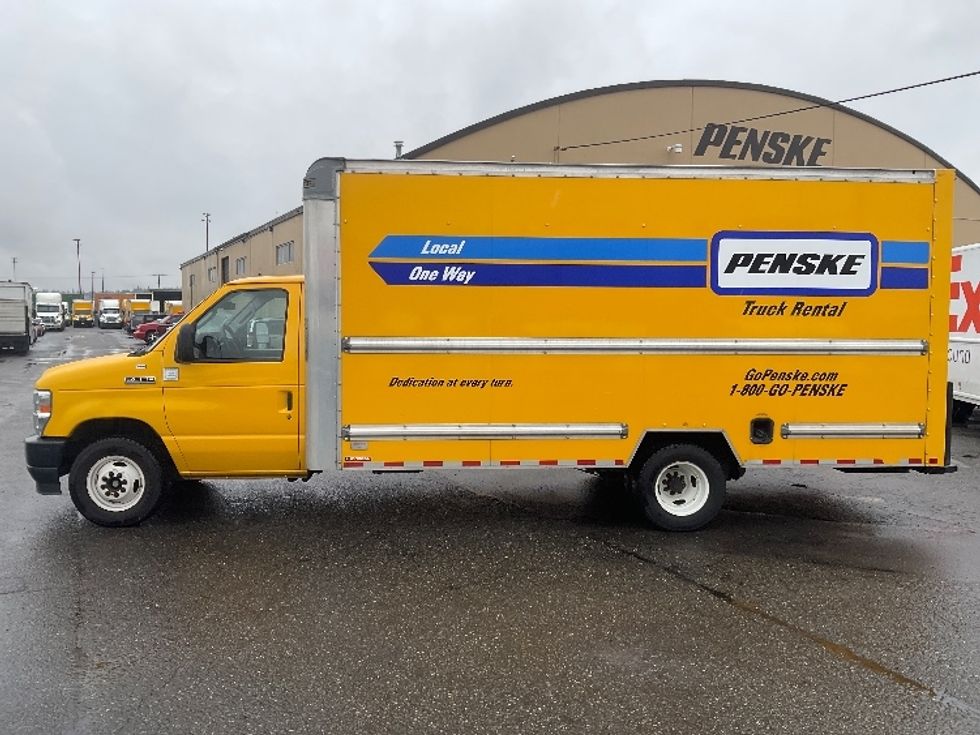 Light Duty Box Truck-Light and Medium Duty Trucks-Ford-2022-E350-Tacoma-WA-113,525\n\t\tmiles-$ 26,250 - Image 4