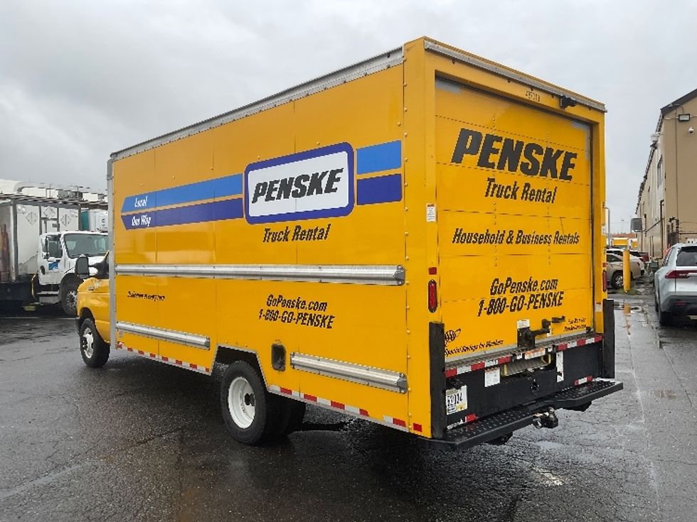 Light Duty Box Truck-Light and Medium Duty Trucks-Ford-2022-E350-Tacoma-WA-113,525\n\t\tmiles-$ 26,250 - Image 6