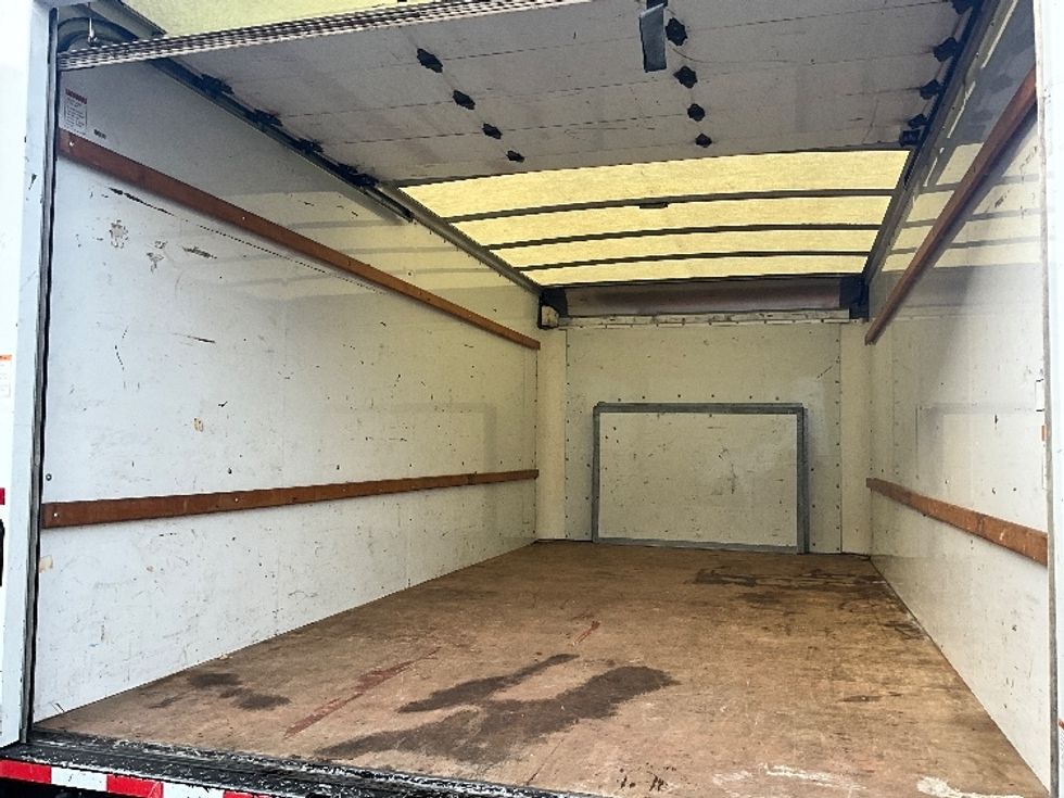 Light Duty Box Truck-Light and Medium Duty Trucks-Ford-2022-E350-Tacoma-WA-90,325\n\t\tmiles-$ 33,500 - Image 11