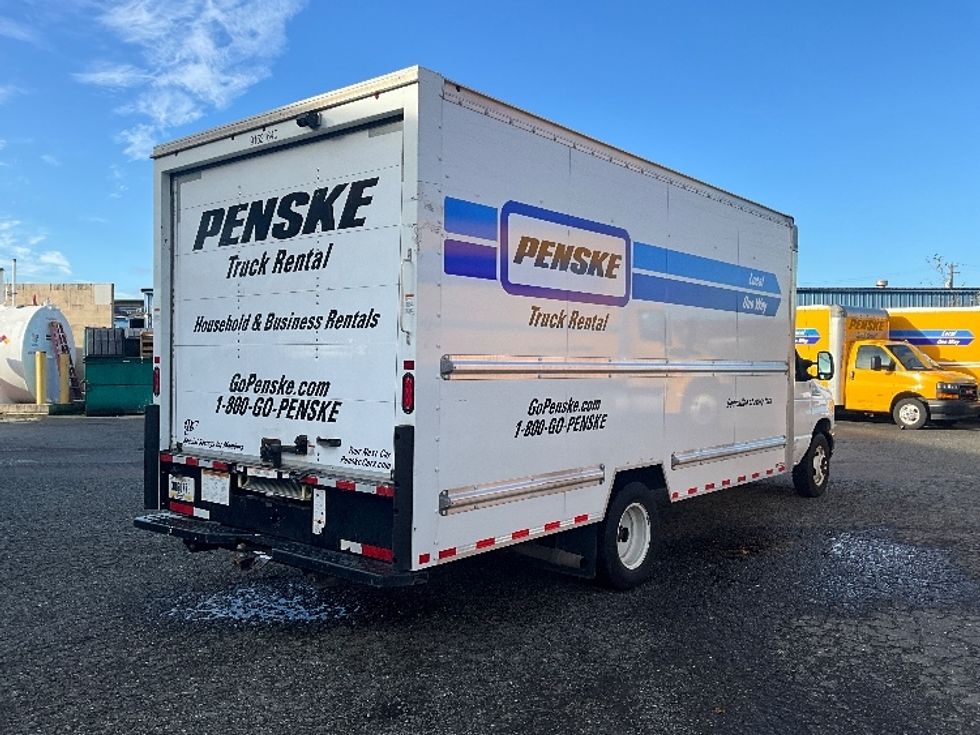 Light Duty Box Truck-Light and Medium Duty Trucks-Ford-2022-E350-Tacoma-WA-90,325\n\t\tmiles-$ 33,500 - Image 13