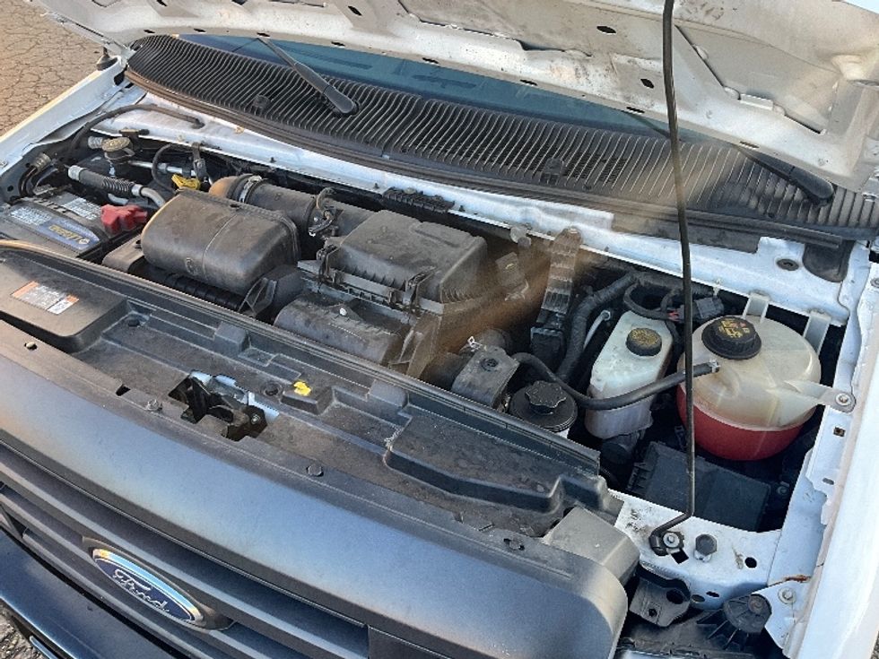 Light Duty Box Truck-Light and Medium Duty Trucks-Ford-2022-E350-Tacoma-WA-90,325\n\t\tmiles-$ 33,500 - Image 24