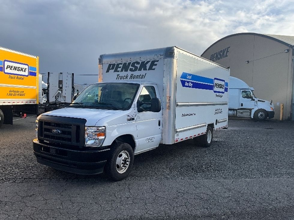 Light Duty Box Truck-Light and Medium Duty Trucks-Ford-2022-E350-Tacoma-WA-90,325\n\t\tmiles-$ 33,500 - Image 3