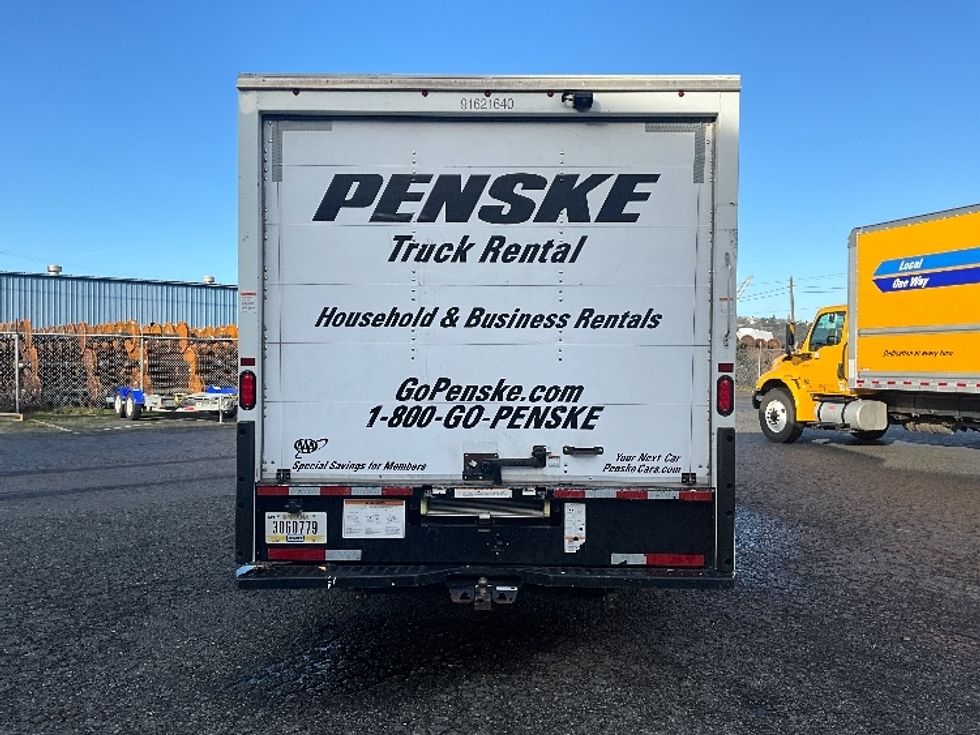 Light Duty Box Truck-Light and Medium Duty Trucks-Ford-2022-E350-Tacoma-WA-90,325\n\t\tmiles-$ 33,500 - Image 7