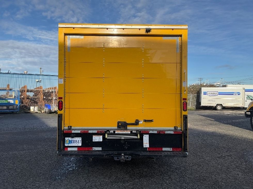 Light Duty Box Truck-Light and Medium Duty Trucks-Ford-2022-E350-Tacoma-WA-91,742\n\t\tmiles-$ 29,750 - Image 7