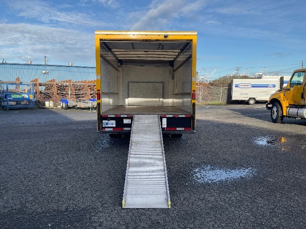 Light Duty Box Truck-Light and Medium Duty Trucks-Ford-2022-E350-Tacoma-WA-91,742\n\t\tmiles-$ 29,750 - Image 9