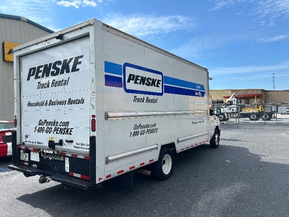 Light Duty Box Truck-Light and Medium Duty Trucks-Ford-2022-E350-Tallahassee-FL-102,137\n\t\tmiles-$ 31,000 - Image 12