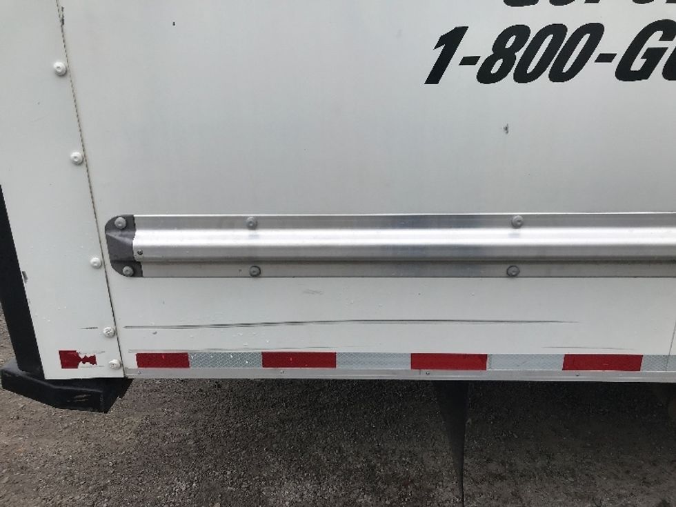 Light Duty Box Truck-Light and Medium Duty Trucks-Ford-2022-E350-Tallahassee-FL-102,137\n\t\tmiles-$ 31,000 - Image 25