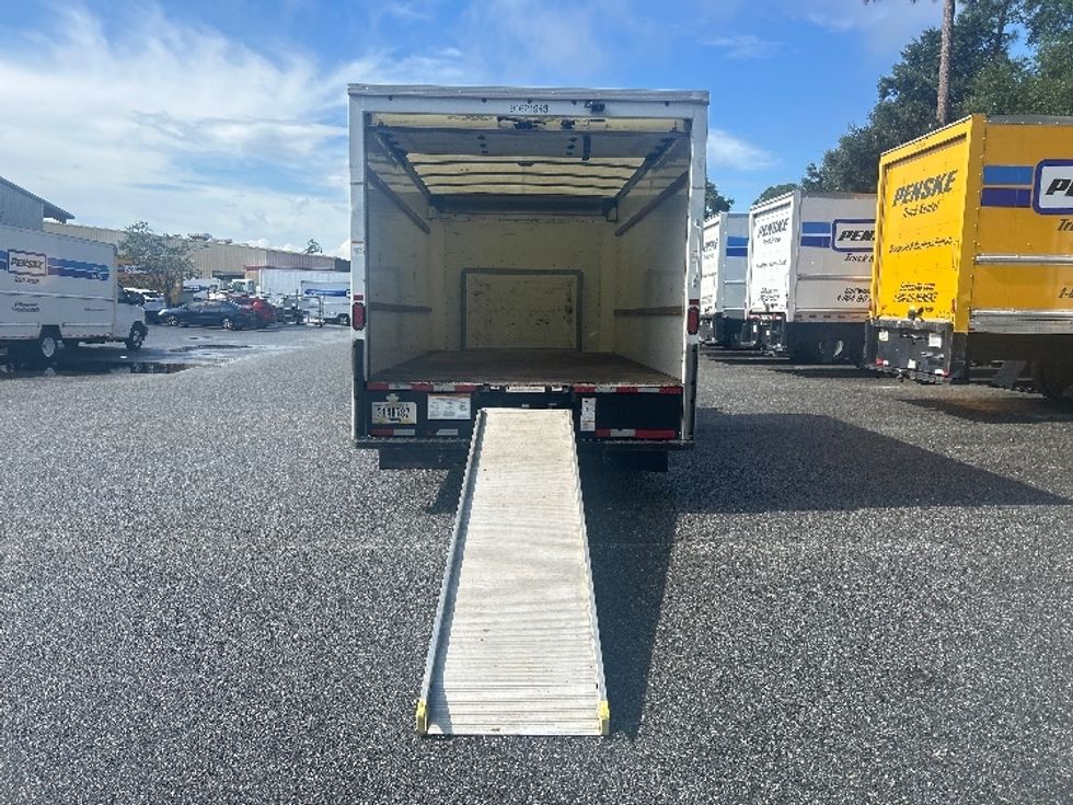 Light Duty Box Truck-Light and Medium Duty Trucks-Ford-2022-E350-Tallahassee-FL-102,137\n\t\tmiles-$ 31,000 - Image 9