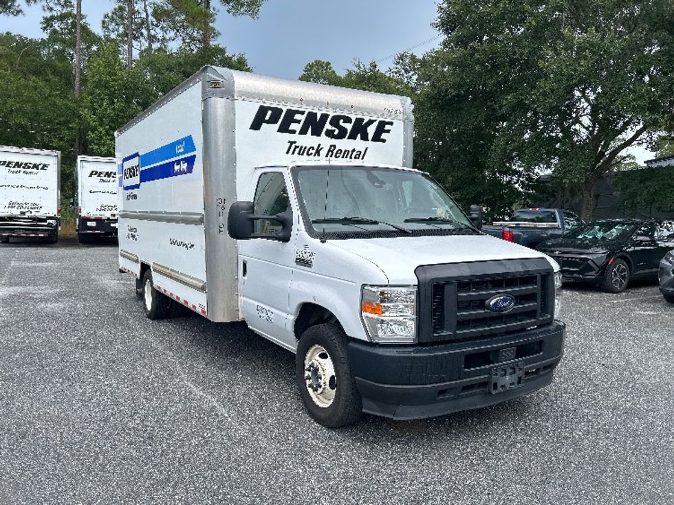 Light Duty Box Truck-Light and Medium Duty Trucks-Ford-2022-E350-Tallahassee-FL-95,308\n\t\tmiles-$ 32,250 - Image 1