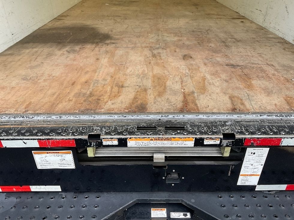 Light Duty Box Truck-Light and Medium Duty Trucks-Ford-2022-E350-Tampa-FL-110,942\n\t\tmiles-$ 28,500 - Image 10