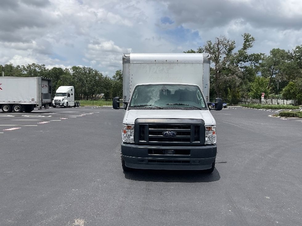 Light Duty Box Truck-Light and Medium Duty Trucks-Ford-2022-E350-Tampa-FL-110,942\n\t\tmiles-$ 28,500 - Image 2