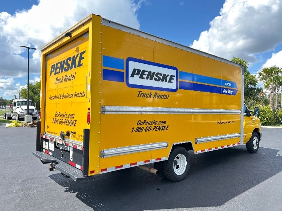 Light Duty Box Truck-Light and Medium Duty Trucks-Ford-2022-E350-Tampa-FL-154,812\n\t\tmiles-$ 18,500 - Image 13