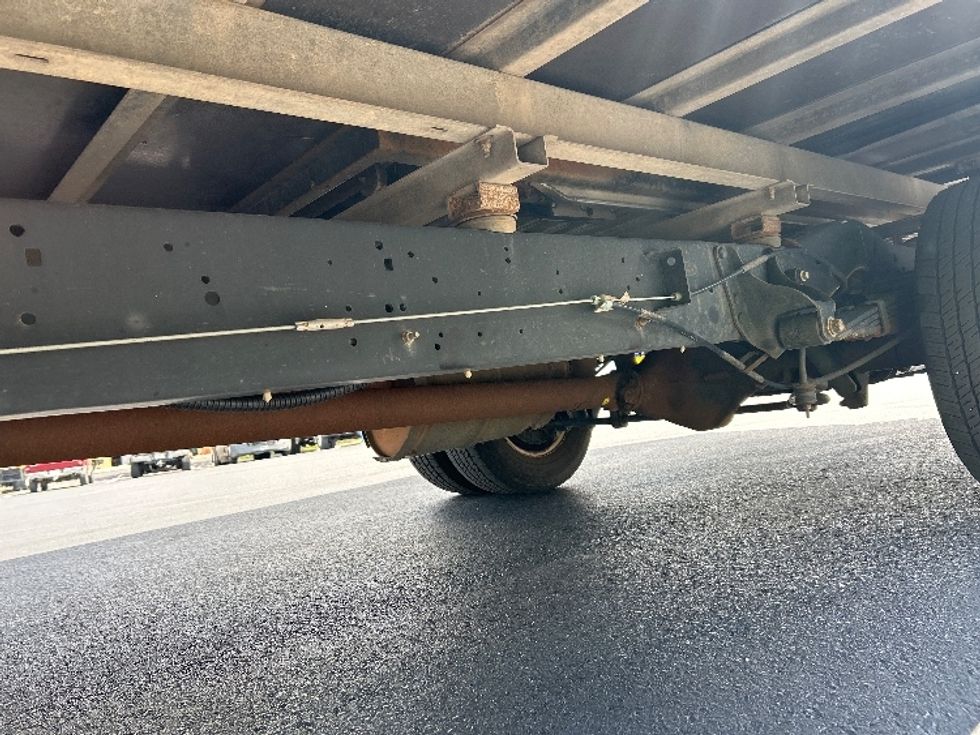 Light Duty Box Truck-Light and Medium Duty Trucks-Ford-2022-E350-Tampa-FL-154,812\n\t\tmiles-$ 18,500 - Image 5