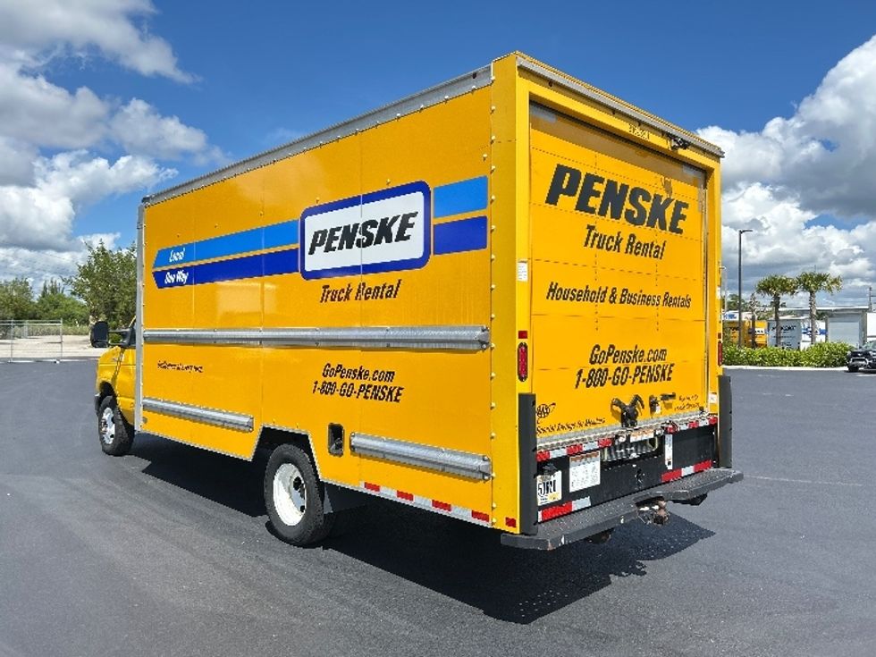 Light Duty Box Truck-Light and Medium Duty Trucks-Ford-2022-E350-Tampa-FL-154,812\n\t\tmiles-$ 18,500 - Image 6