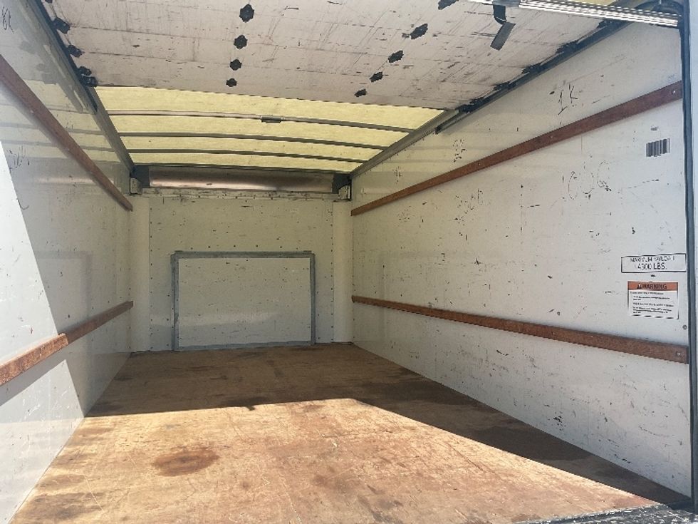 Light Duty Box Truck-Light and Medium Duty Trucks-Ford-2022-E350-Tampa-FL-164,328\n\t\tmiles-$ 19,500 - Image 12