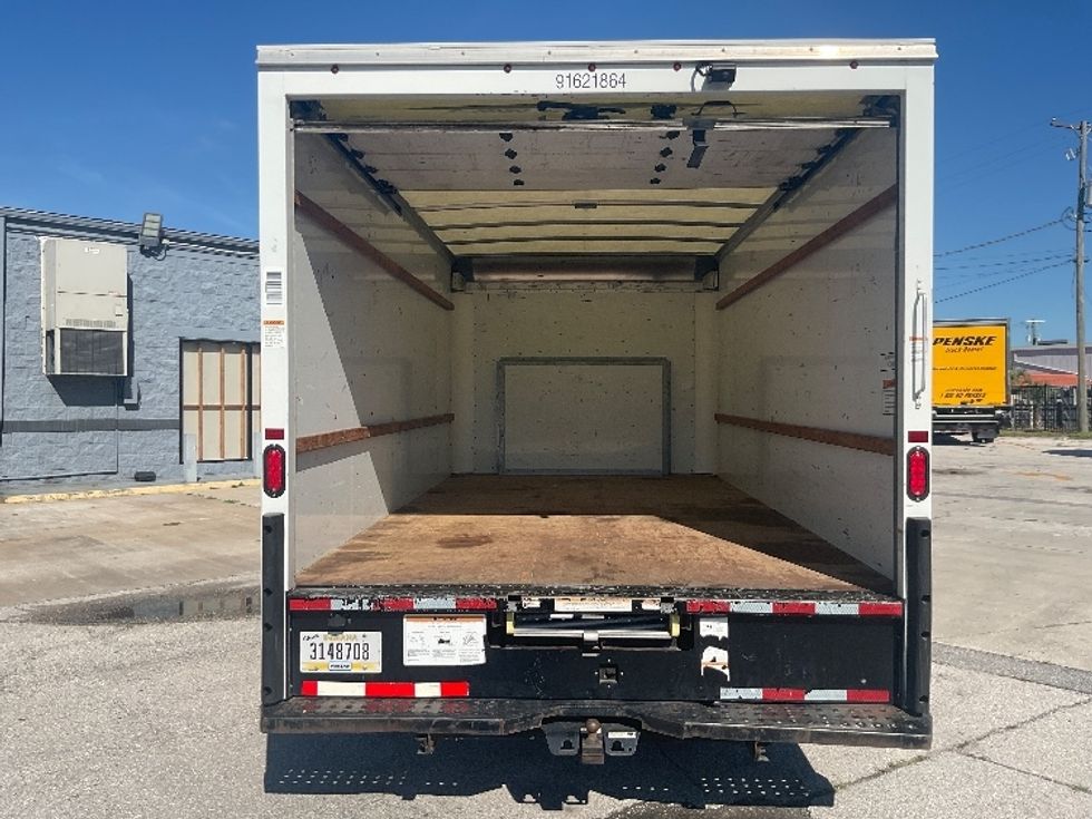 Light Duty Box Truck-Light and Medium Duty Trucks-Ford-2022-E350-Tampa-FL-164,328\n\t\tmiles-$ 19,500 - Image 8
