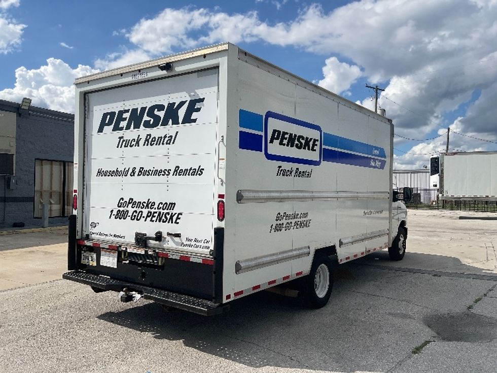 Light Duty Box Truck-Light and Medium Duty Trucks-Ford-2022-E350-Tampa-FL-190,055\n\t\tmiles-$ 17,500 - Image 13