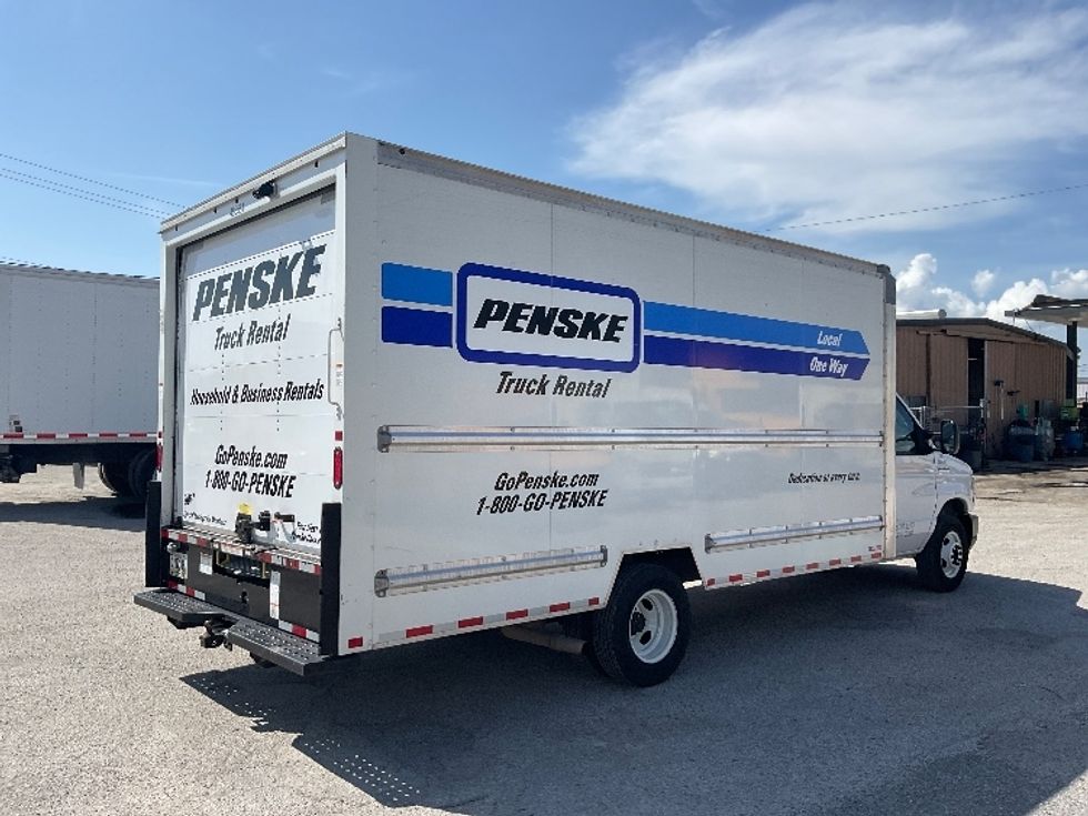 Light Duty Box Truck-Light and Medium Duty Trucks-Ford-2022-E350-Tampa-FL-73,577\n\t\tmiles-$ 36,250 - Image 13