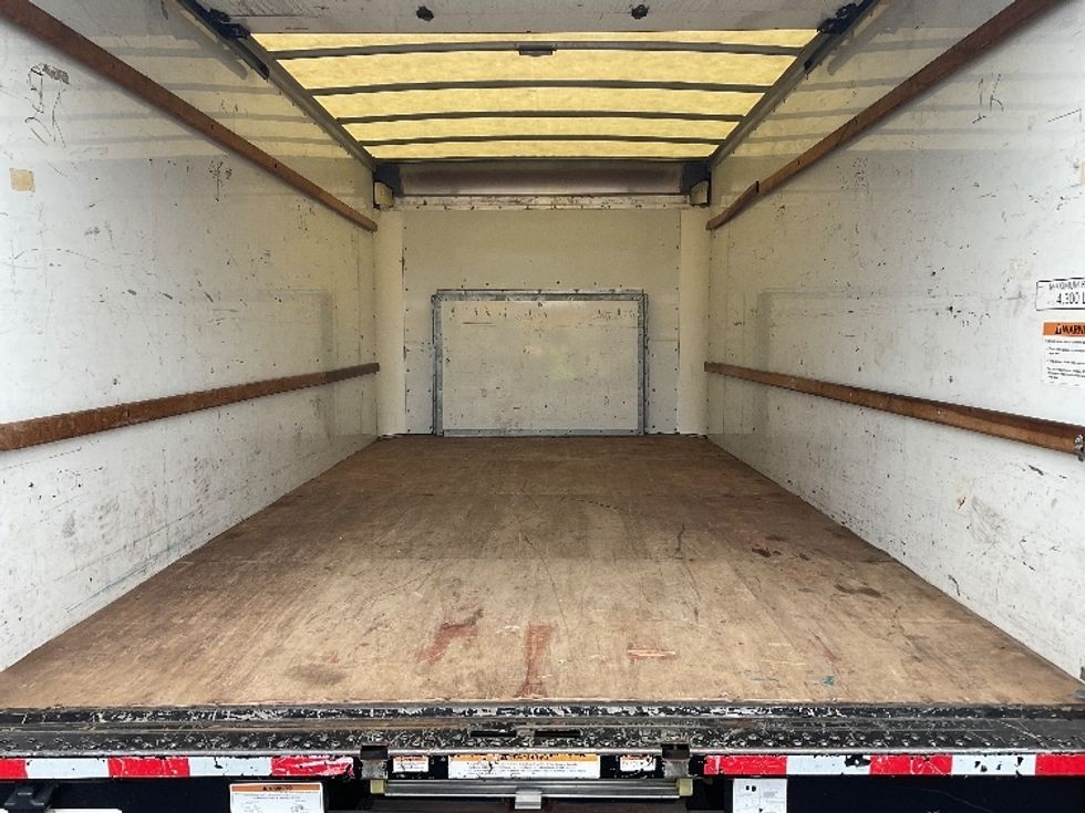 Light Duty Box Truck-Light and Medium Duty Trucks-Ford-2022-E350-Tampa-FL-77,884\n\t\tmiles-$ 29,500 - Image 10