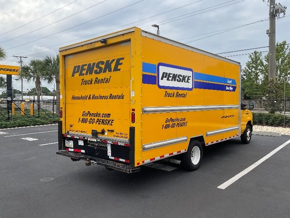Light Duty Box Truck-Light and Medium Duty Trucks-Ford-2022-E350-Tampa-FL-77,884\n\t\tmiles-$ 29,500 - Image 14