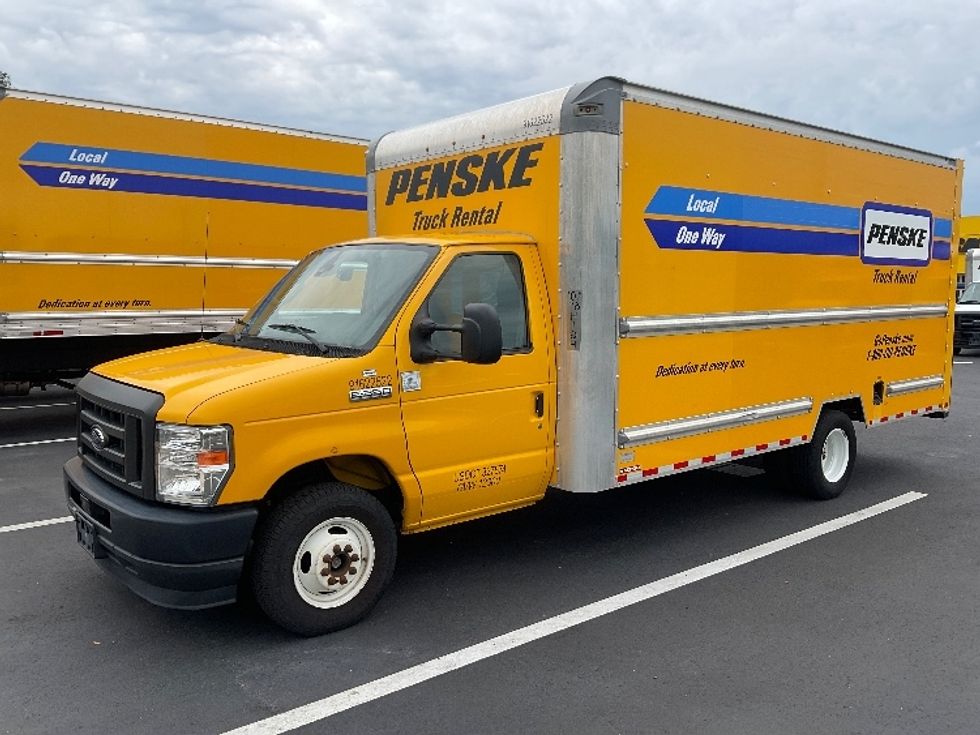 Light Duty Box Truck-Light and Medium Duty Trucks-Ford-2022-E350-Tampa-FL-77,884\n\t\tmiles-$ 29,500 - Image 5