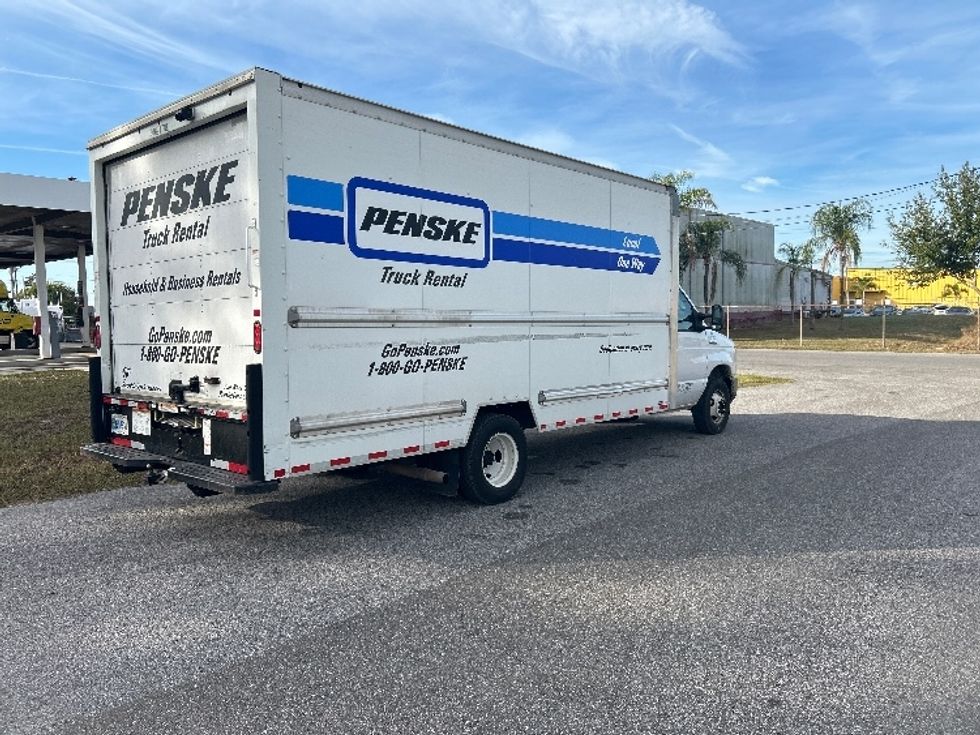 Light Duty Box Truck-Light and Medium Duty Trucks-Ford-2022-E350-Tampa-FL-89,175\n\t\tmiles-$ 33,500 - Image 13