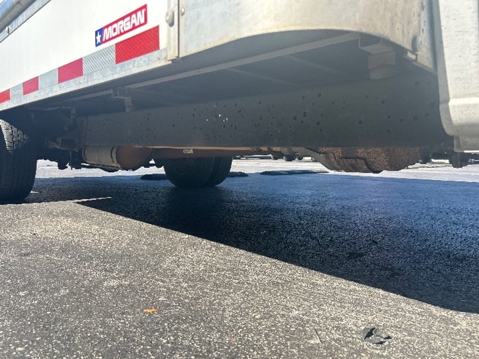 Light Duty Box Truck-Light and Medium Duty Trucks-Ford-2022-E350-Tampa-FL-89,445\n\t\tmiles-$ 33,500 - Image 12