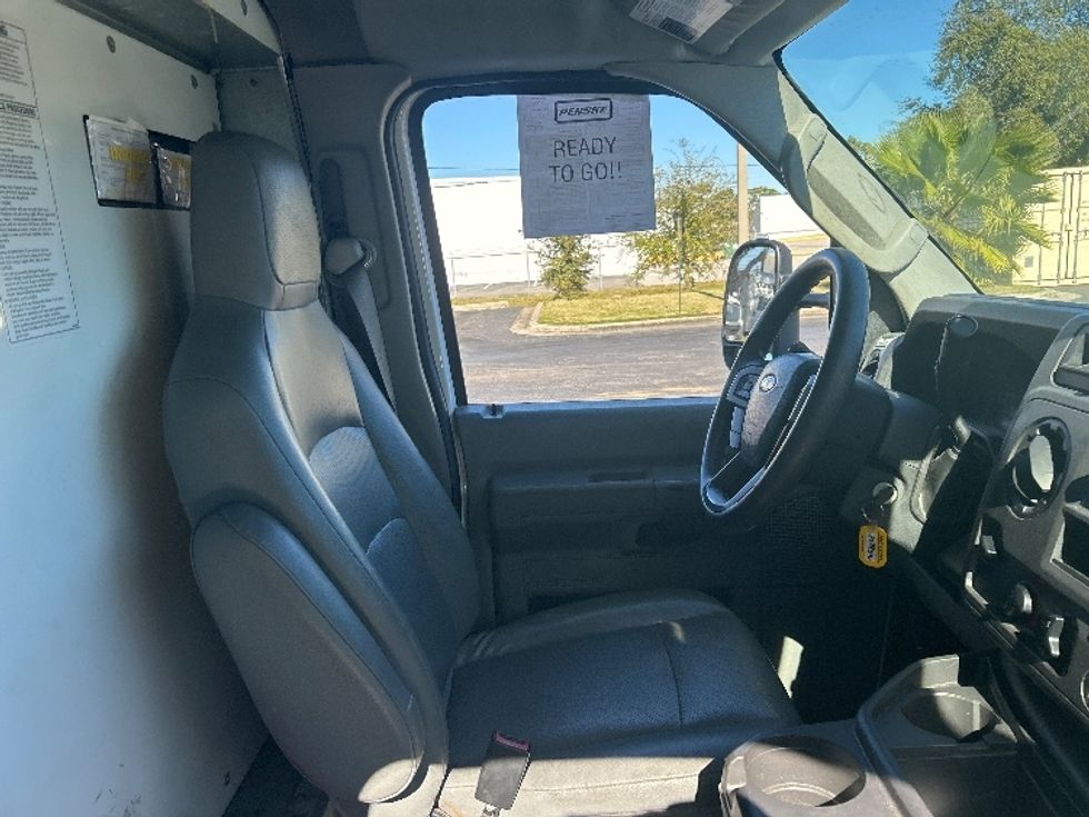 Light Duty Box Truck-Light and Medium Duty Trucks-Ford-2022-E350-Tampa-FL-89,445\n\t\tmiles-$ 33,500 - Image 20