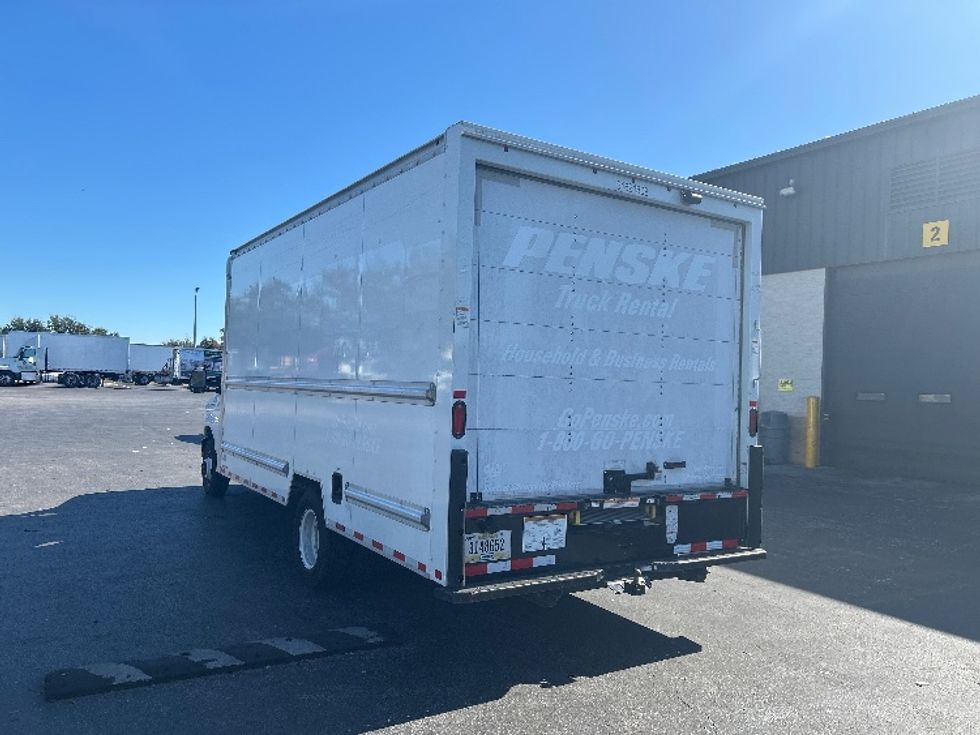 Light Duty Box Truck-Light and Medium Duty Trucks-Ford-2022-E350-Tampa-FL-89,445\n\t\tmiles-$ 33,500 - Image 6