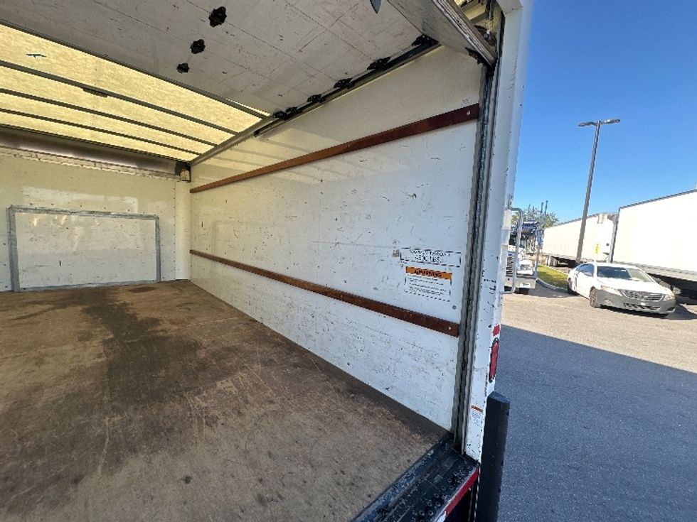 Light Duty Box Truck-Light and Medium Duty Trucks-Ford-2022-E350-Tampa-FL-99,330\n\t\tmiles-$ 32,250 - Image 12
