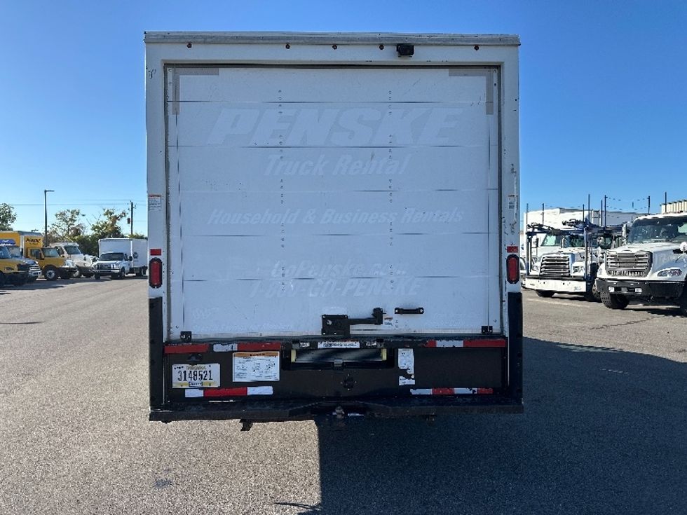 Light Duty Box Truck-Light and Medium Duty Trucks-Ford-2022-E350-Tampa-FL-99,330\n\t\tmiles-$ 32,250 - Image 7