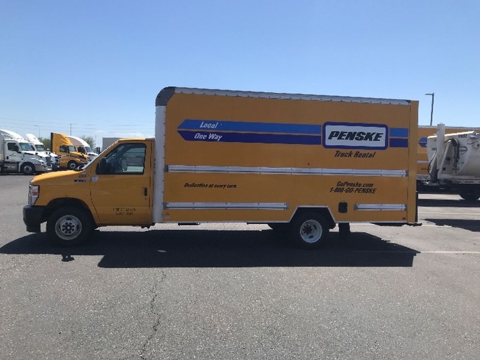 Light Duty Box Truck-Light and Medium Duty Trucks-Ford-2022-E350-Tempe-AZ-100,748\n\t\tmiles-$ 28,000 - Image 4