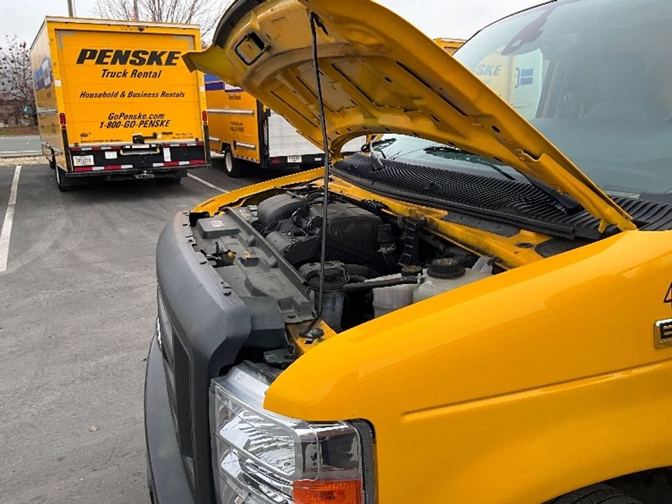 Light Duty Box Truck-Light and Medium Duty Trucks-Ford-2022-E350-Tempe-AZ-98,536\n\t\tmiles-$ 29,500 - Image 23