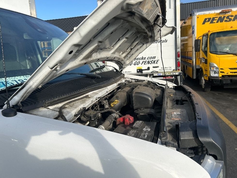 Light Duty Box Truck-Light and Medium Duty Trucks-Ford-2022-E350-Torrance-CA-106,574\n\t\tmiles-$ 29,250 - Image 23