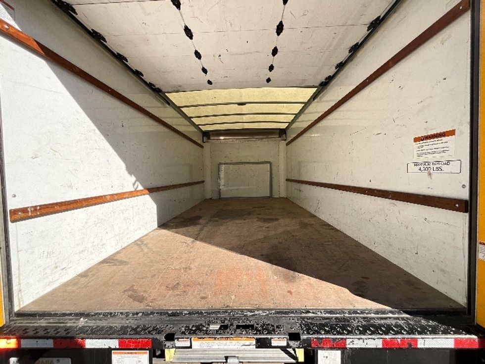 Light Duty Box Truck-Light and Medium Duty Trucks-Ford-2022-E350-Torrance-CA-54,550\n\t\tmiles-$ 40,750 - Image 10