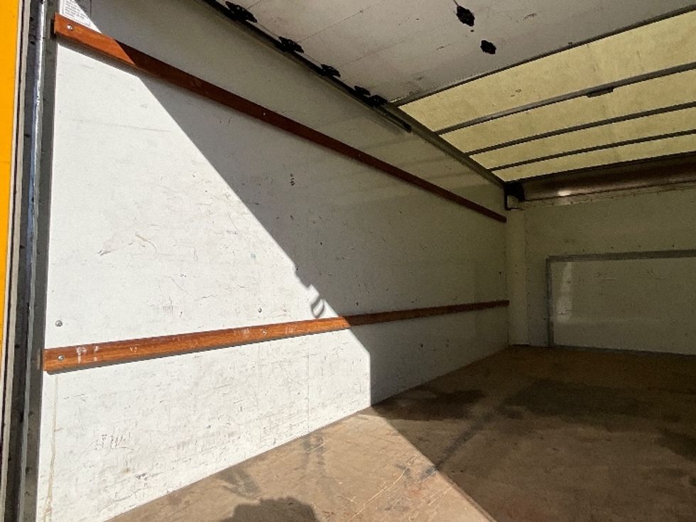 Light Duty Box Truck-Light and Medium Duty Trucks-Ford-2022-E350-Torrance-CA-54,550\n\t\tmiles-$ 40,750 - Image 11