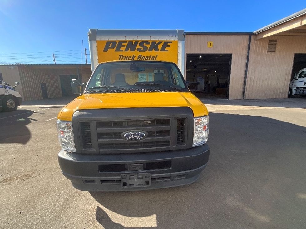 Light Duty Box Truck-Light and Medium Duty Trucks-Ford-2022-E350-Torrance-CA-54,550\n\t\tmiles-$ 40,750 - Image 2