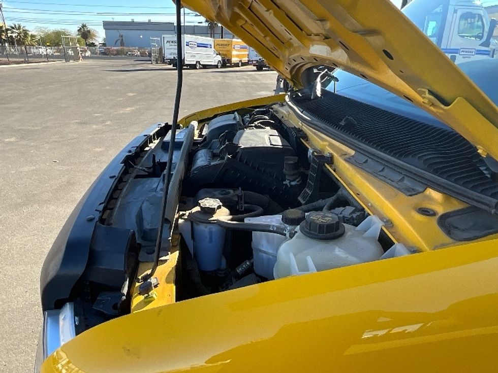 Light Duty Box Truck-Light and Medium Duty Trucks-Ford-2022-E350-Torrance-CA-54,550\n\t\tmiles-$ 40,750 - Image 24