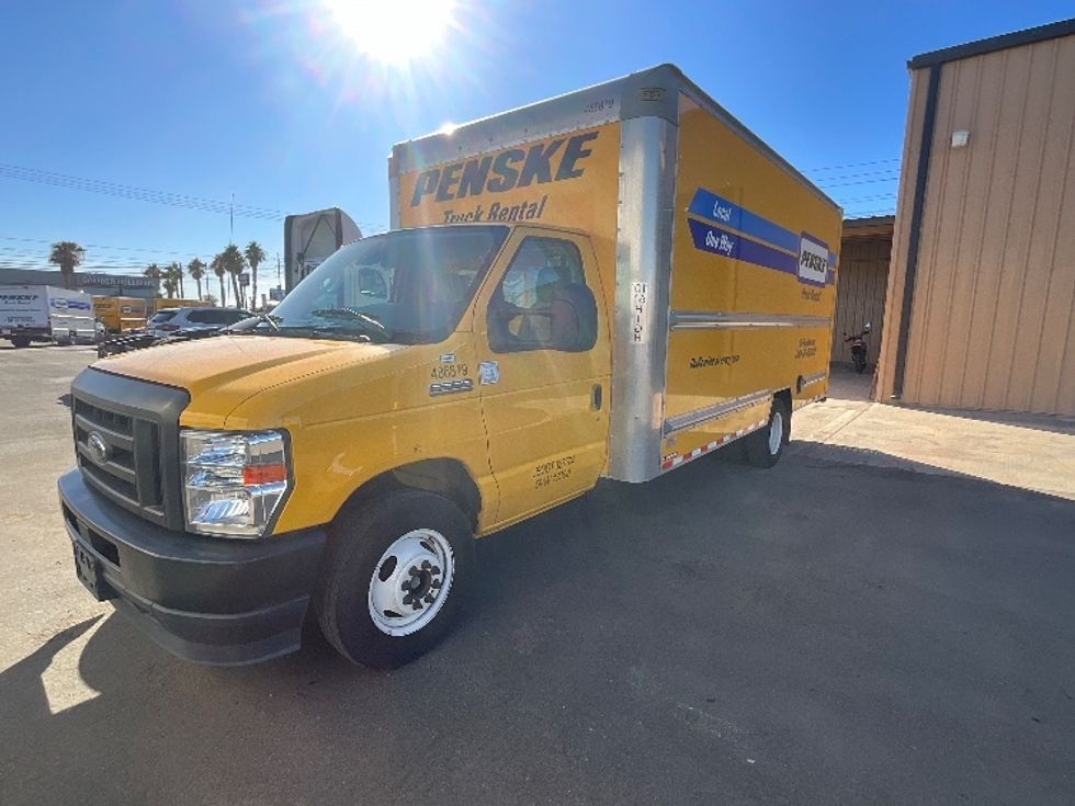 Light Duty Box Truck-Light and Medium Duty Trucks-Ford-2022-E350-Torrance-CA-54,550\n\t\tmiles-$ 40,750 - Image 3