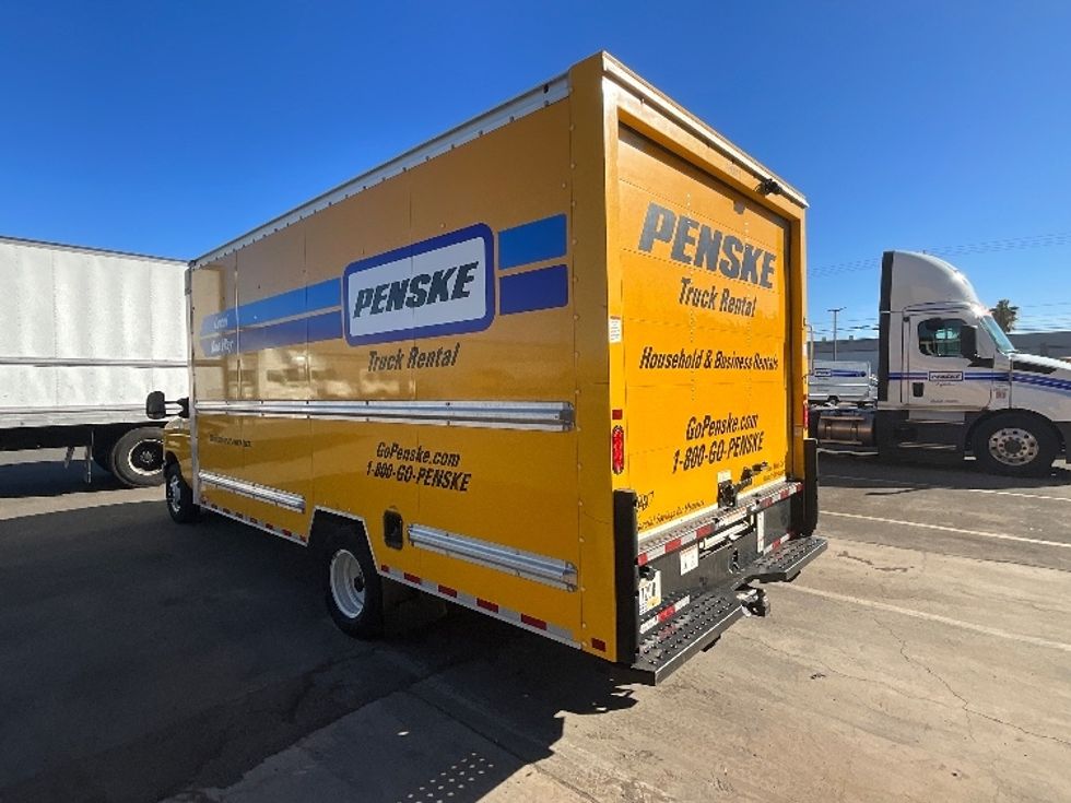 Light Duty Box Truck-Light and Medium Duty Trucks-Ford-2022-E350-Torrance-CA-54,550\n\t\tmiles-$ 40,750 - Image 6